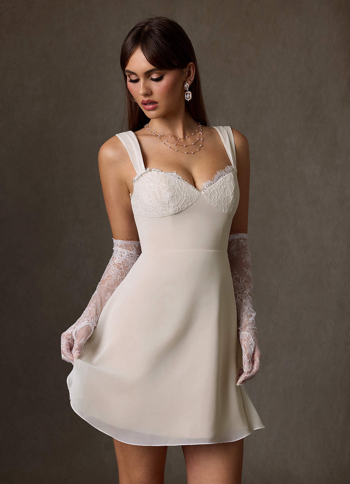 elyessen Scarlette Diamond White A-Line Sweetheart lace Chiffon Dress