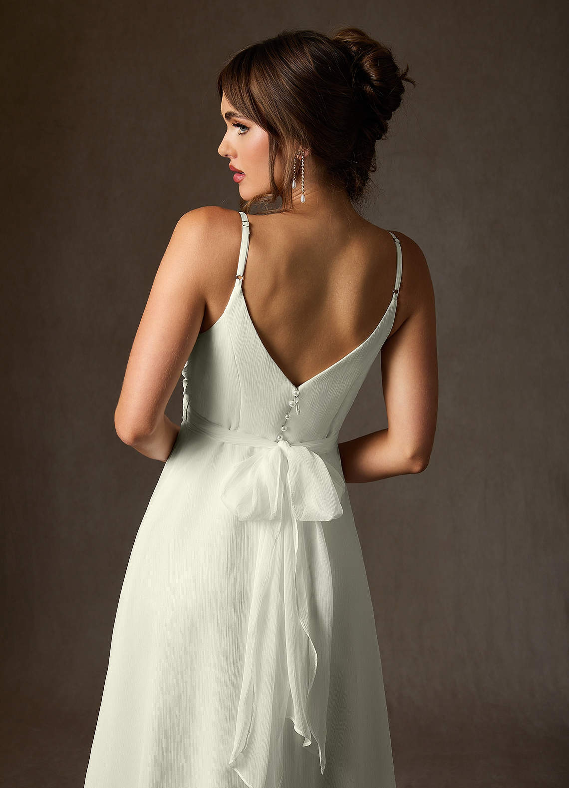 elyessen  Diamond White A-Line V-Neck Pleated Crinkle Chiffon Dress