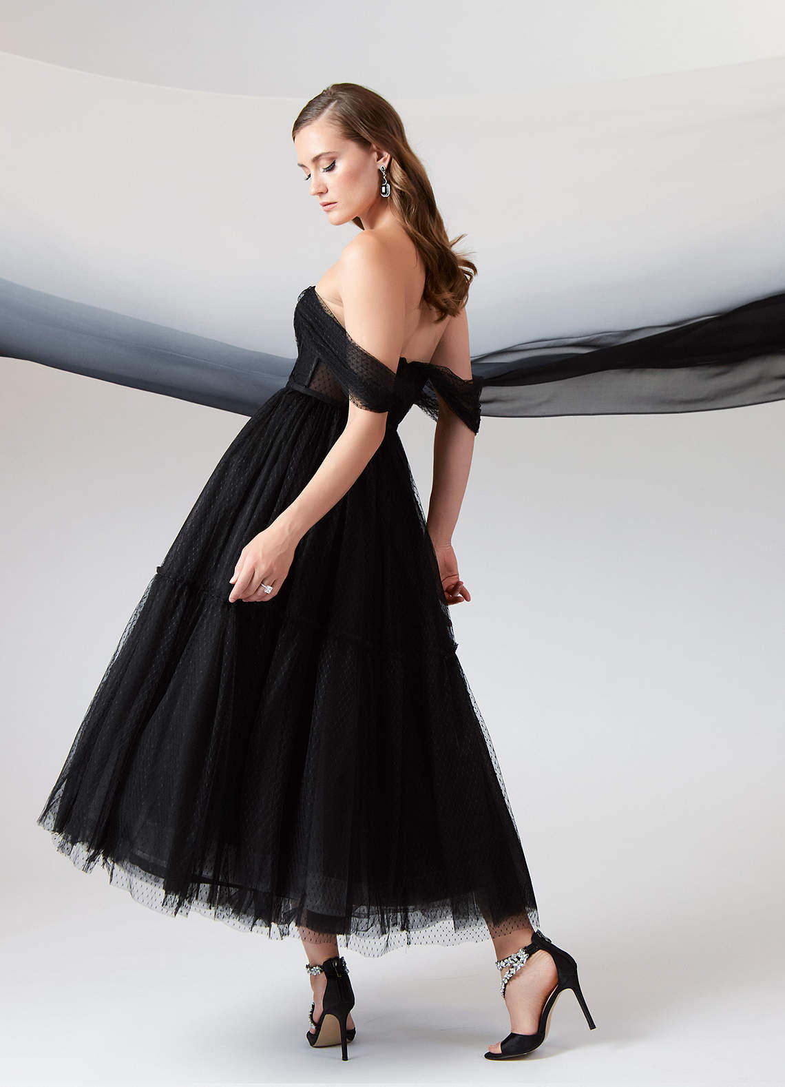 elyessen Vienna Diamond White Champagne A-Line Off-The-Shouler Tulle Dress