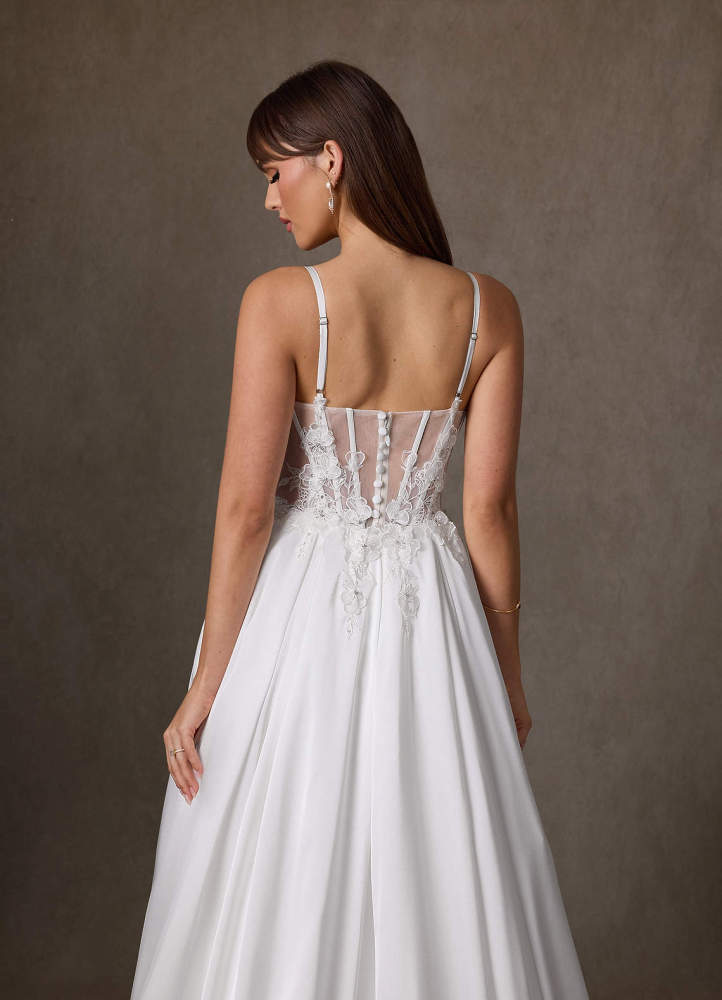 elyessen Sariah Stretch Diamond White A-Line Lace Stretch Satin Dress