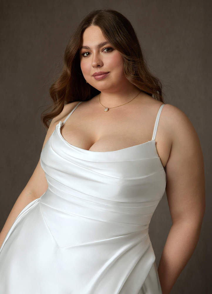 elyessen  Diamond White Ball-Gown Strapless Satin Dress