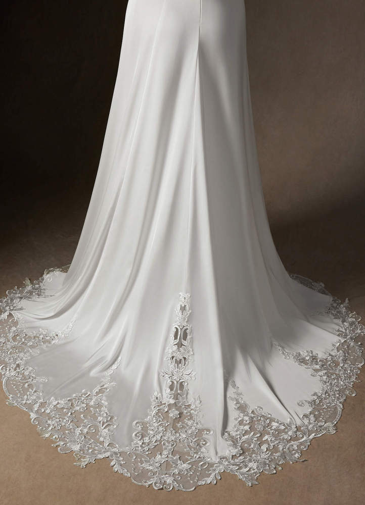 elyessen Sable Stretch Diamond White A-Line Lace Stretch Satin Dress