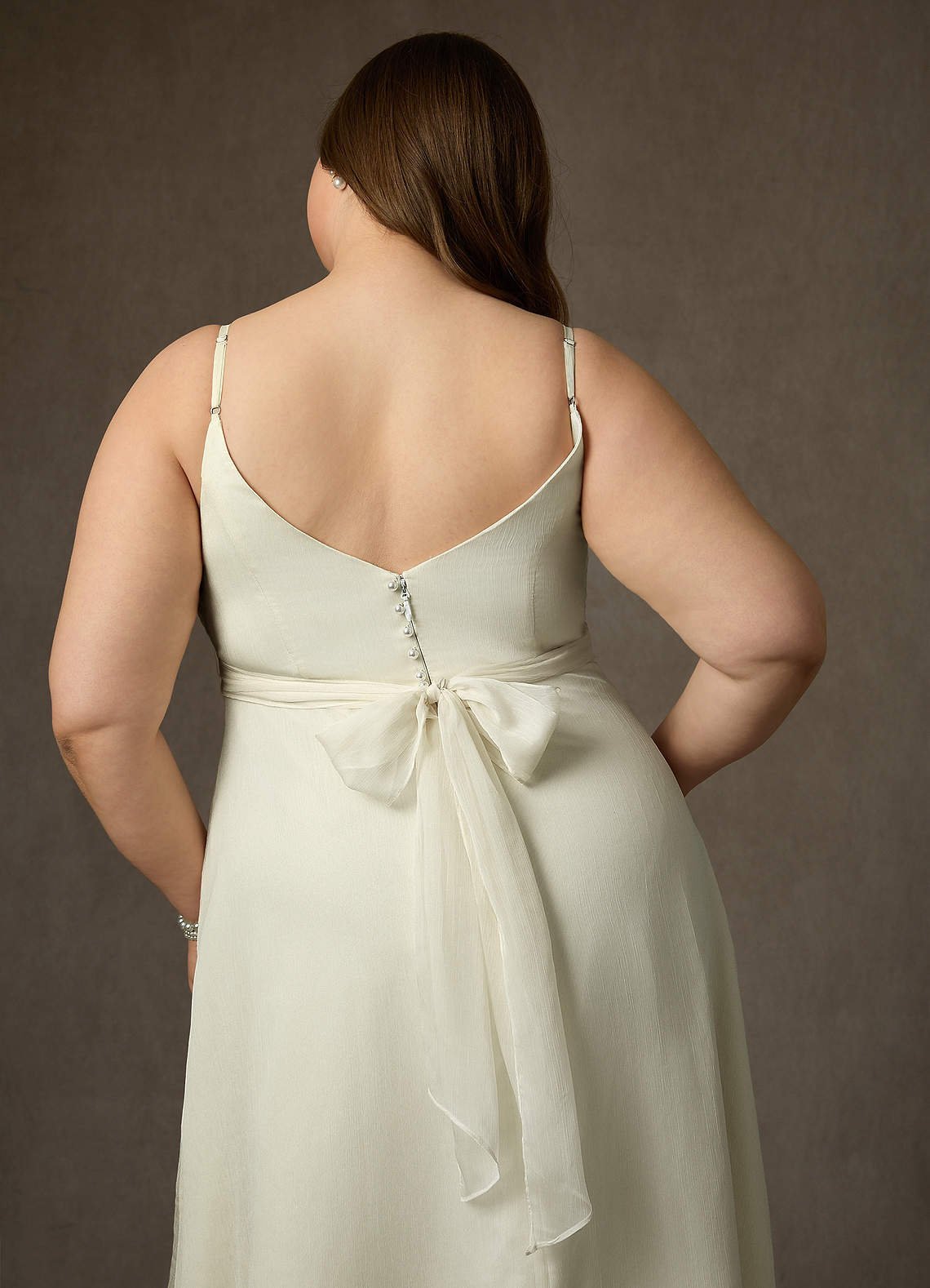 elyessen  Diamond White A-Line V-Neck Pleated Crinkle Chiffon Dress