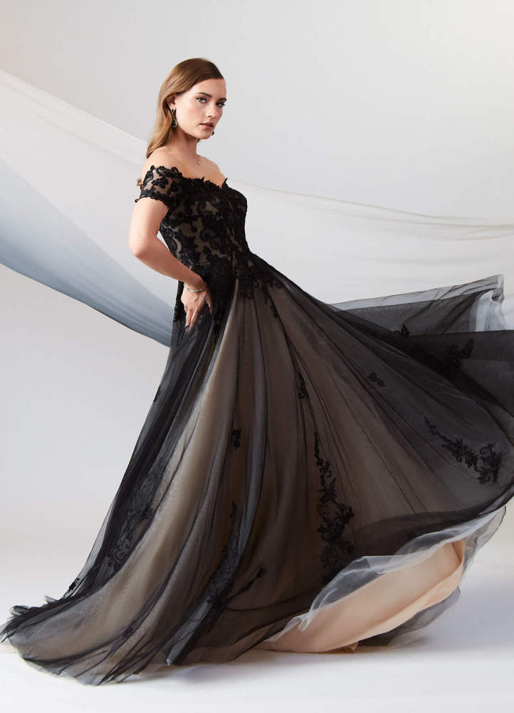 elyessen  Diamond White Ball-Gown Off the Shoulder Tulle Dress