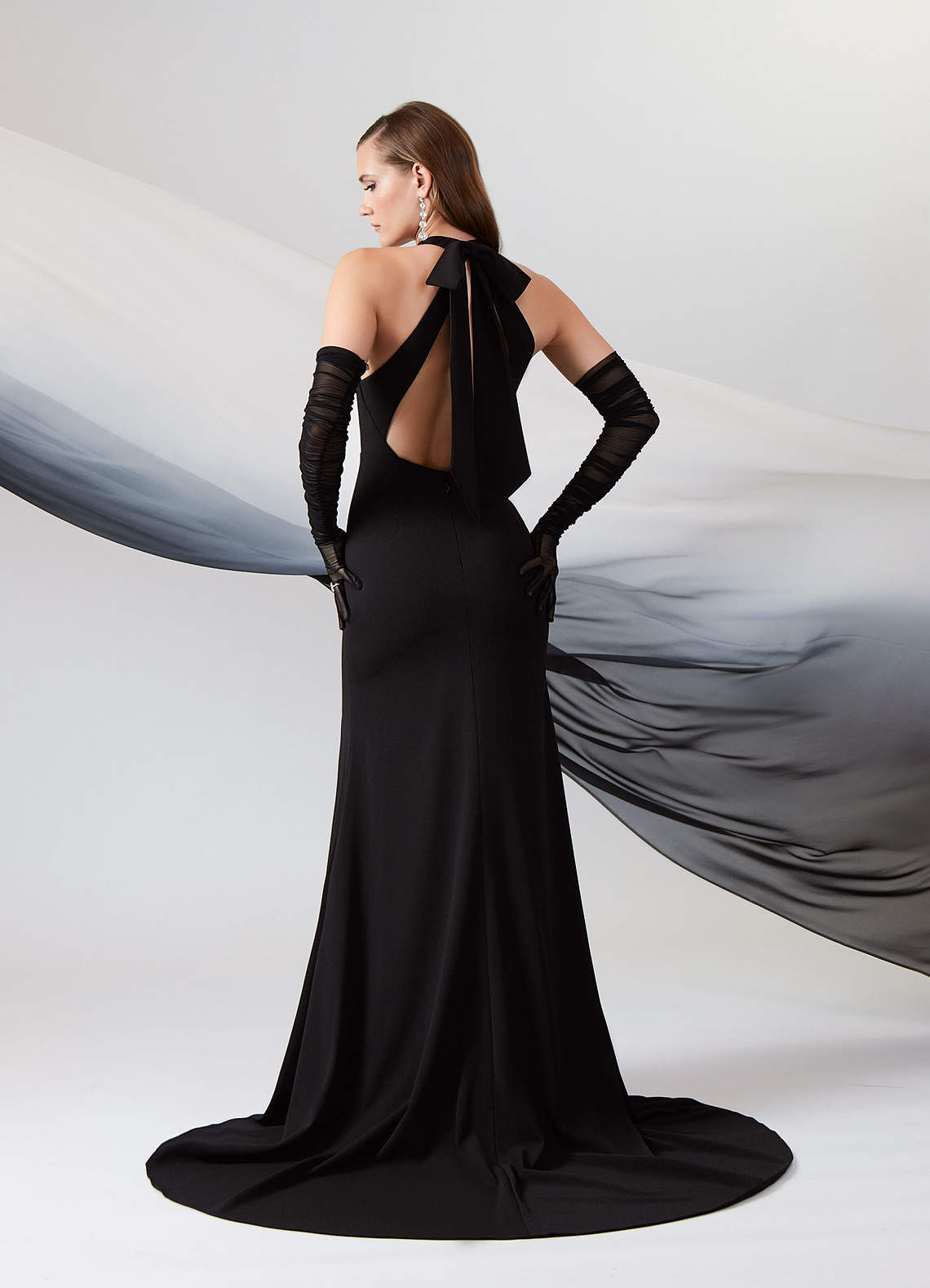 elyessen  Stretch Diamond White Sheath Bow Stretch Crepe Dress