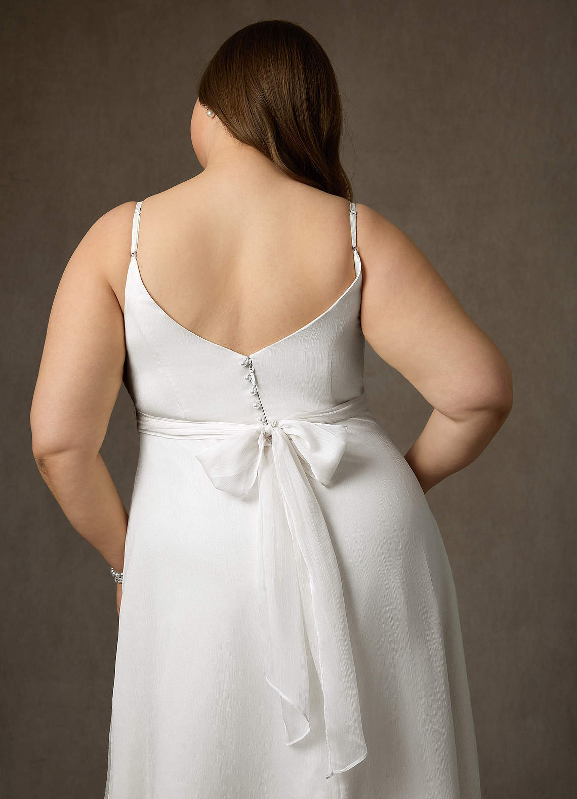 elyessen Kali Diamond White A-Line V-Neck Pleated Crinkle Chiffon Dress
