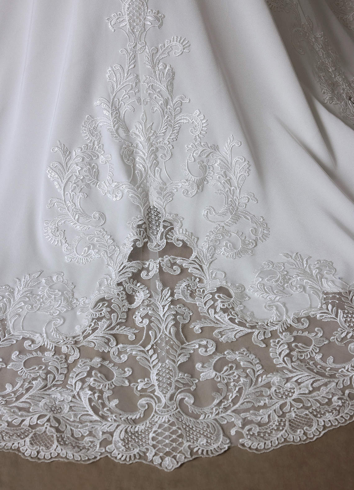 elyessen Isadora Diamond White Mermaid Lace Dress