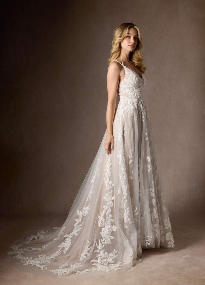 elyessen  Diamond White A-Line V-Neck Sequins Tulle Dress