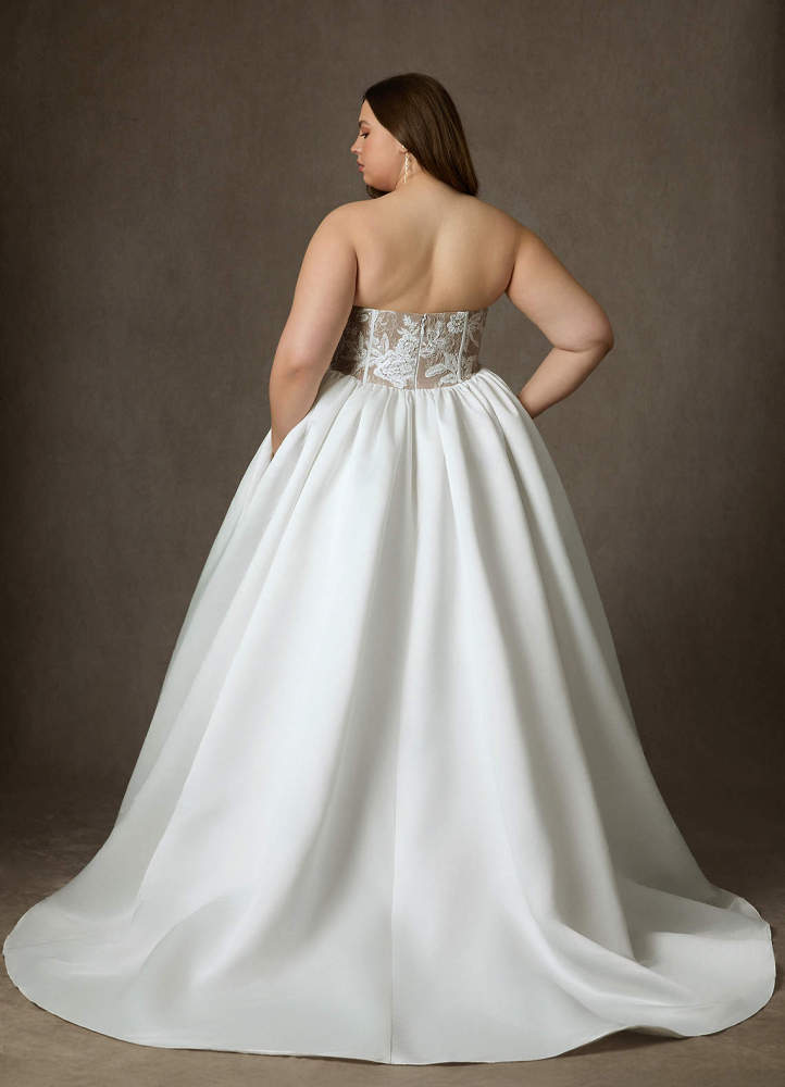 elyessen  Diamond White Ball-Gown Strapless Lace Dress