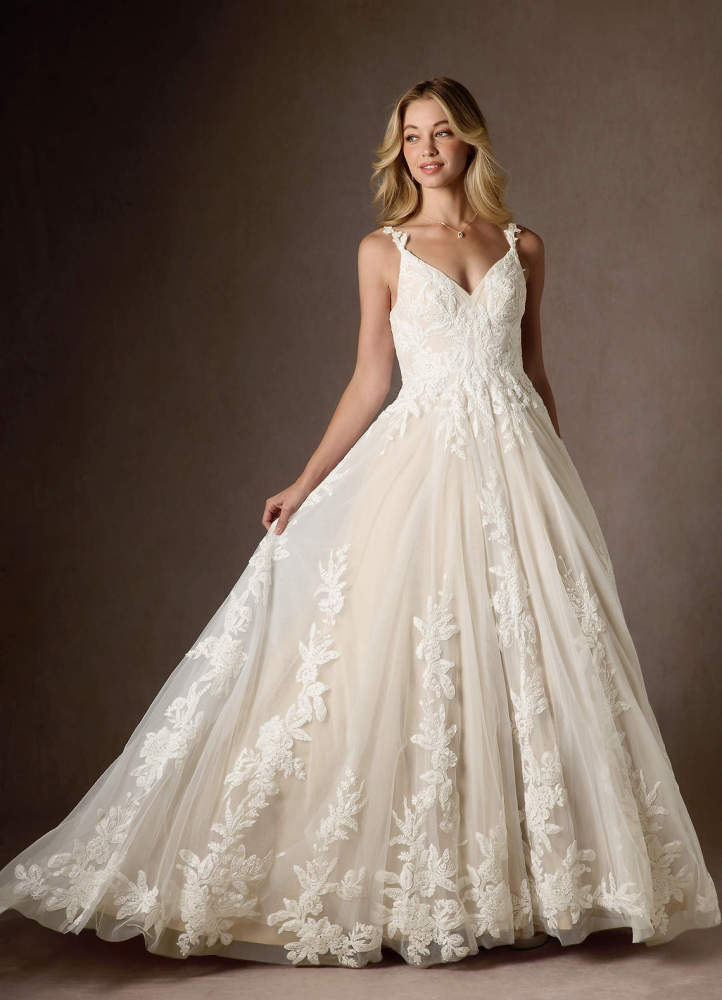 elyessen  Diamond White A-Line V-Neck Sequins Tulle Dress