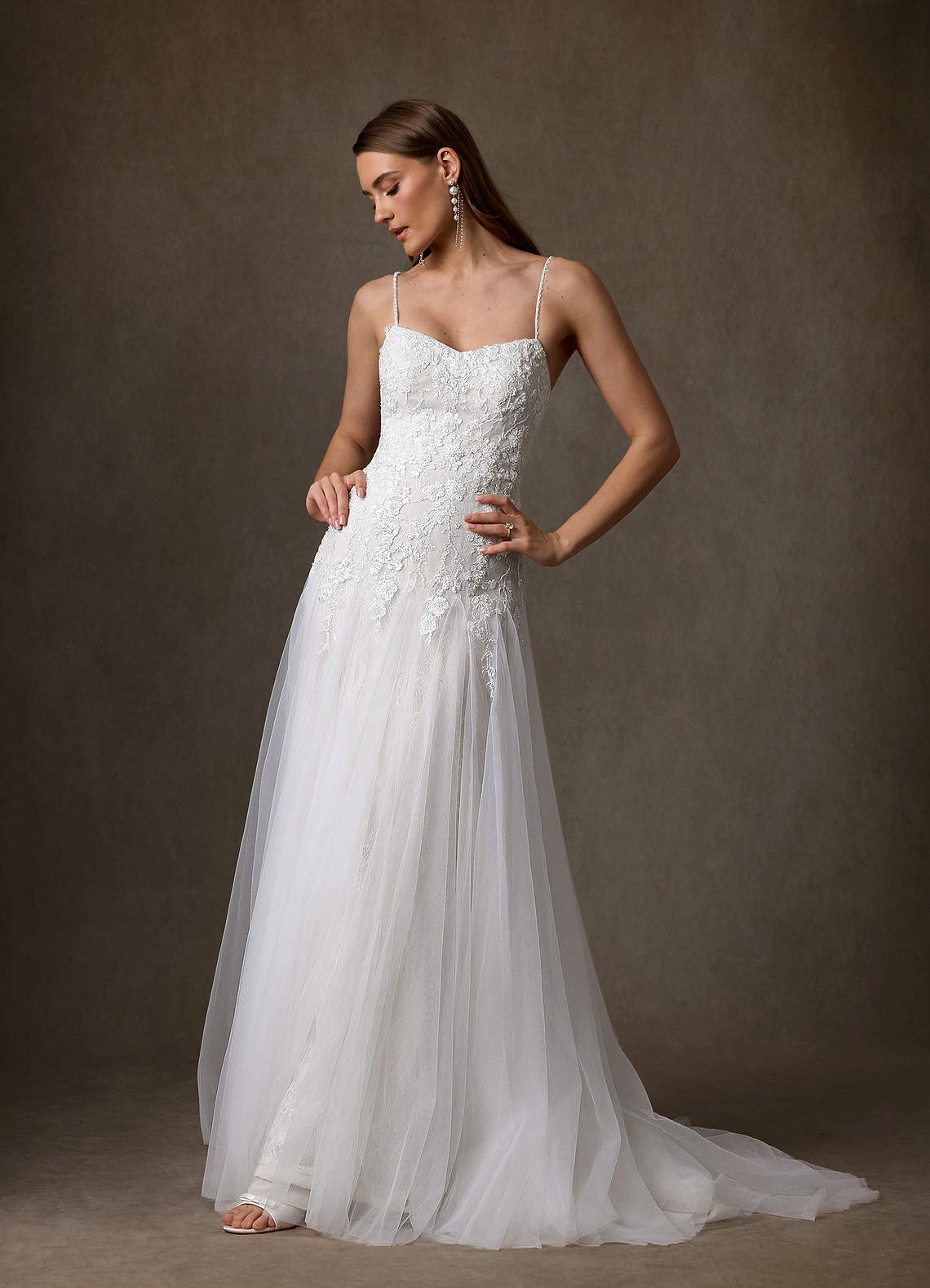 elyessen Lumina Diamond White A-Line Sweetheart Neckline Lace Dress