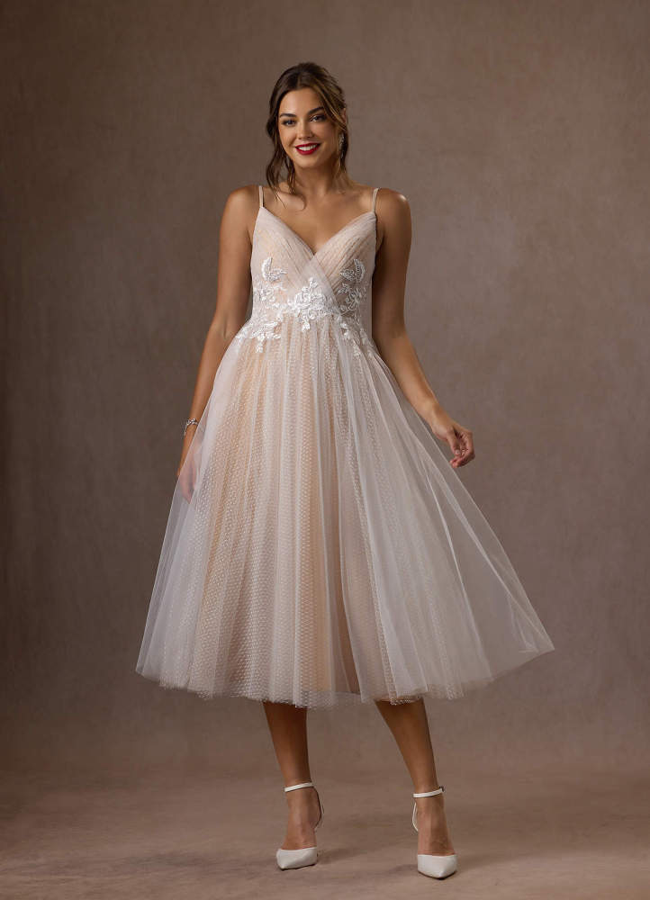 elyessen Diamond White A-Line V-Neck Sequins Tulle Dress