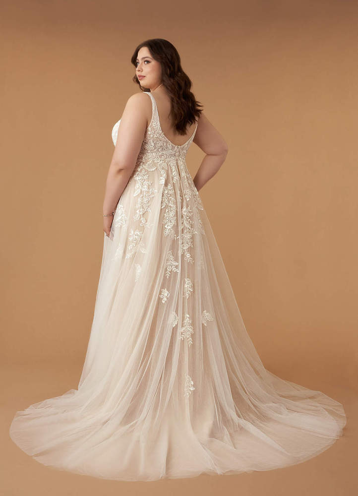 elyessen  Free pannier Diamond White A-Line V-Neck Sequins Tulle Dress