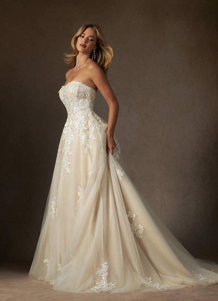 elyessen  Diamond White Ball-Gown Strapless Lace Dress