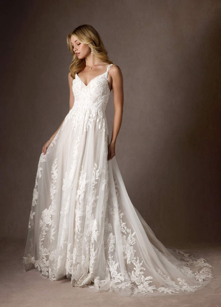 elyessen  Diamond White A-Line V-Neck Sequins Tulle Dress