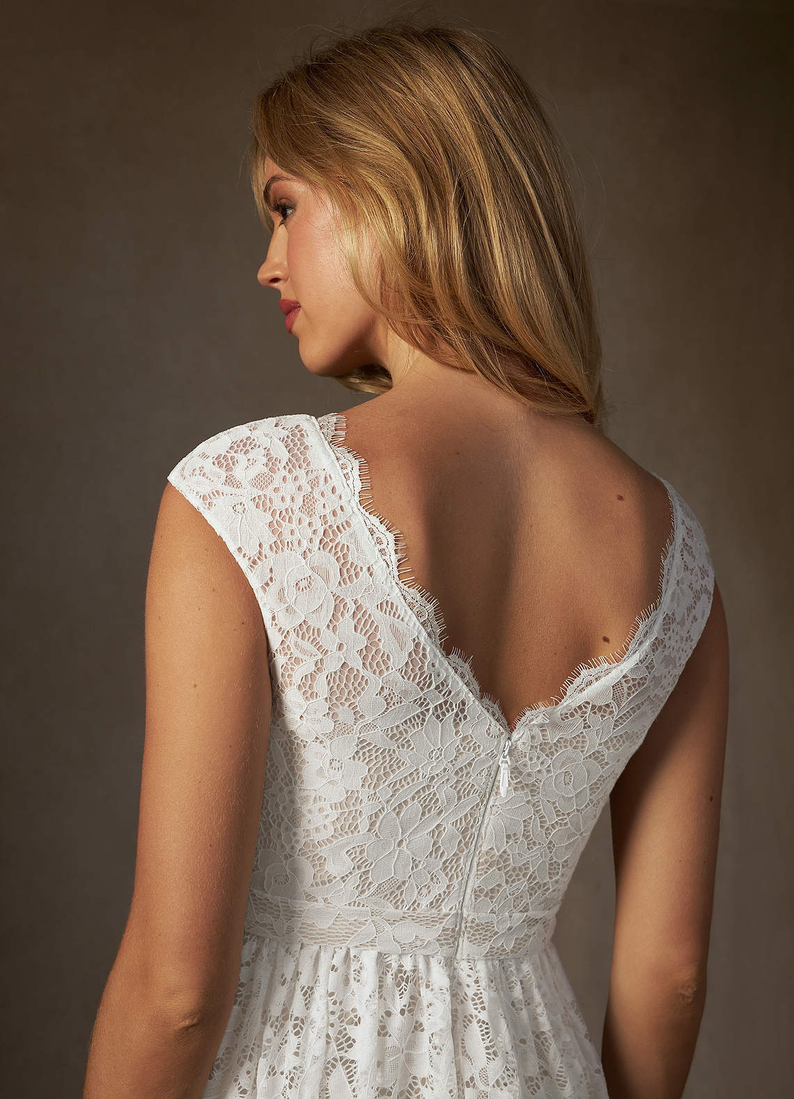 elyessen Ginnie Diamond White A-Line Lace Dress