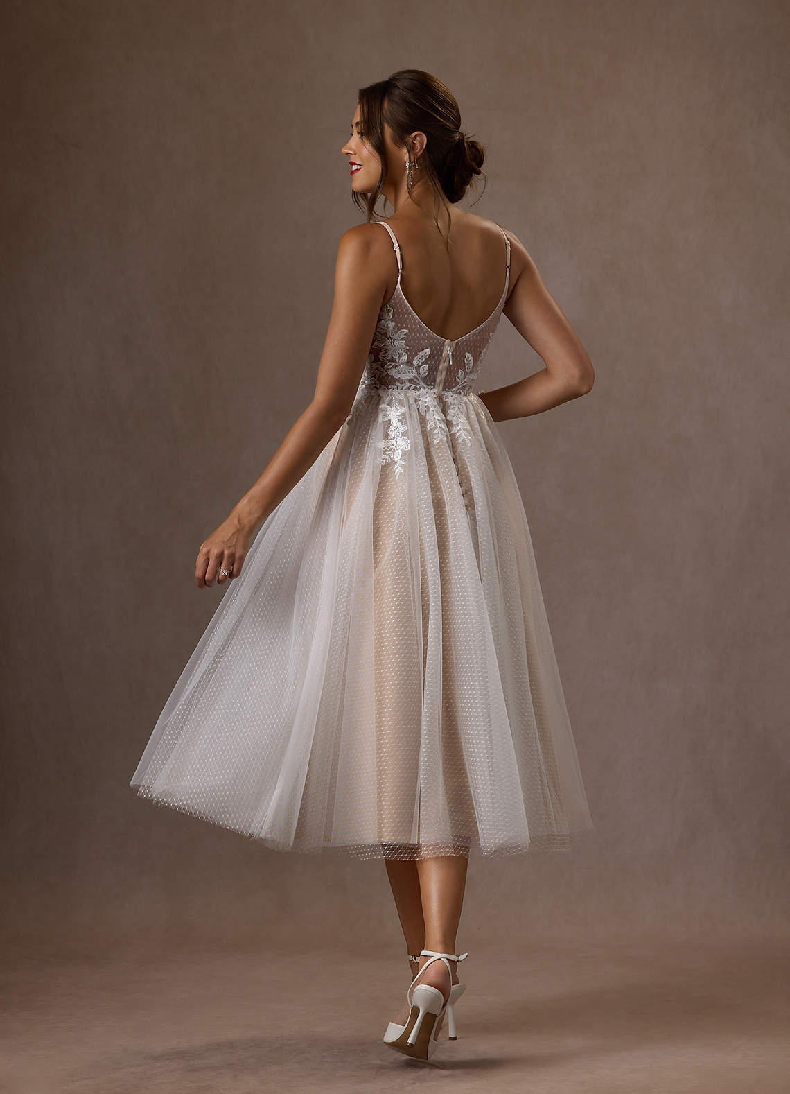 elyessen Diamond White A-Line V-Neck Sequins Tulle Dress