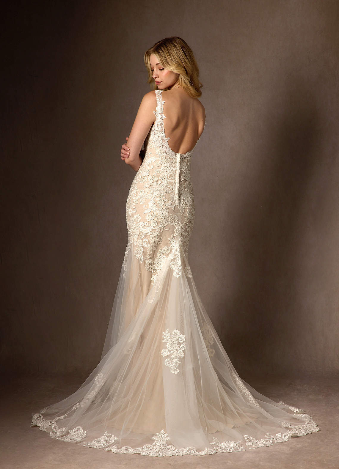 elyessen Diamond White Mermaid Sequins Tulle Dress