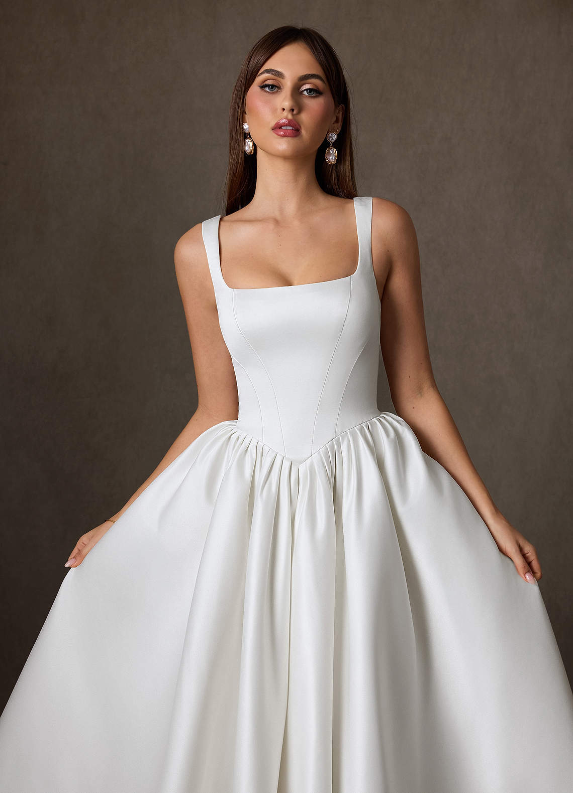 elyessen Verina Diamond White A-Line with Pockets Satin Dress