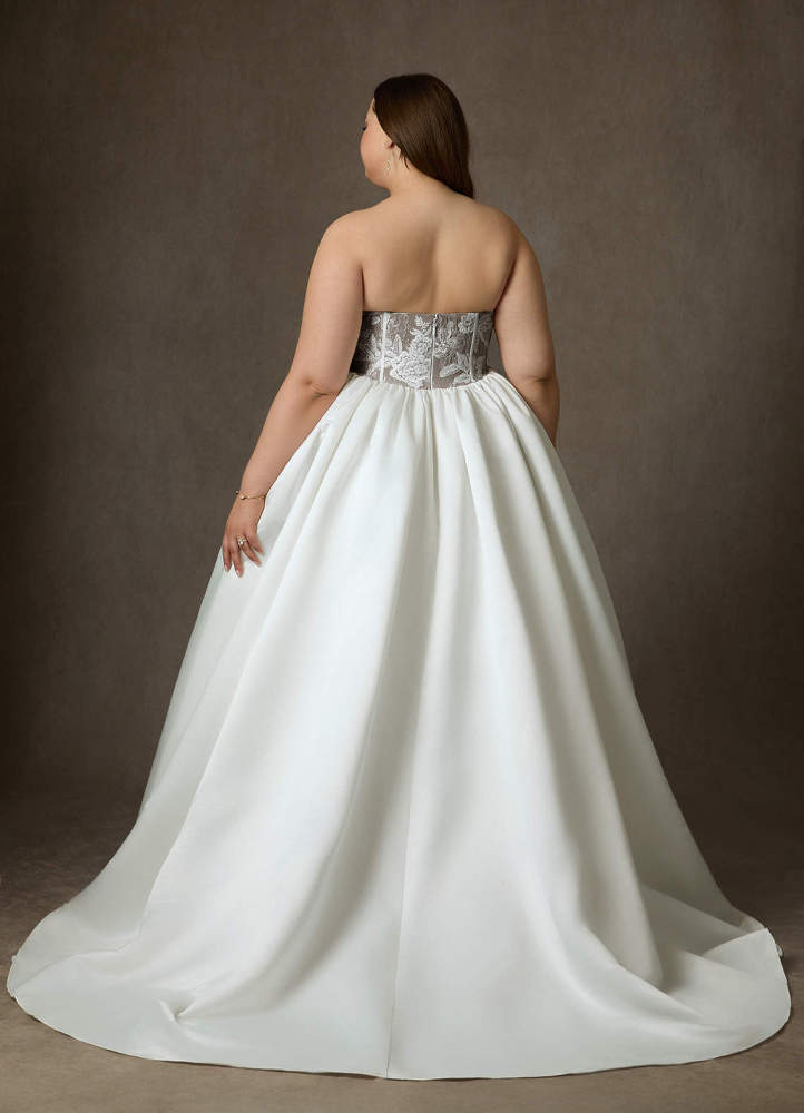 elyessen  Diamond White Ball-Gown Strapless Lace Dress