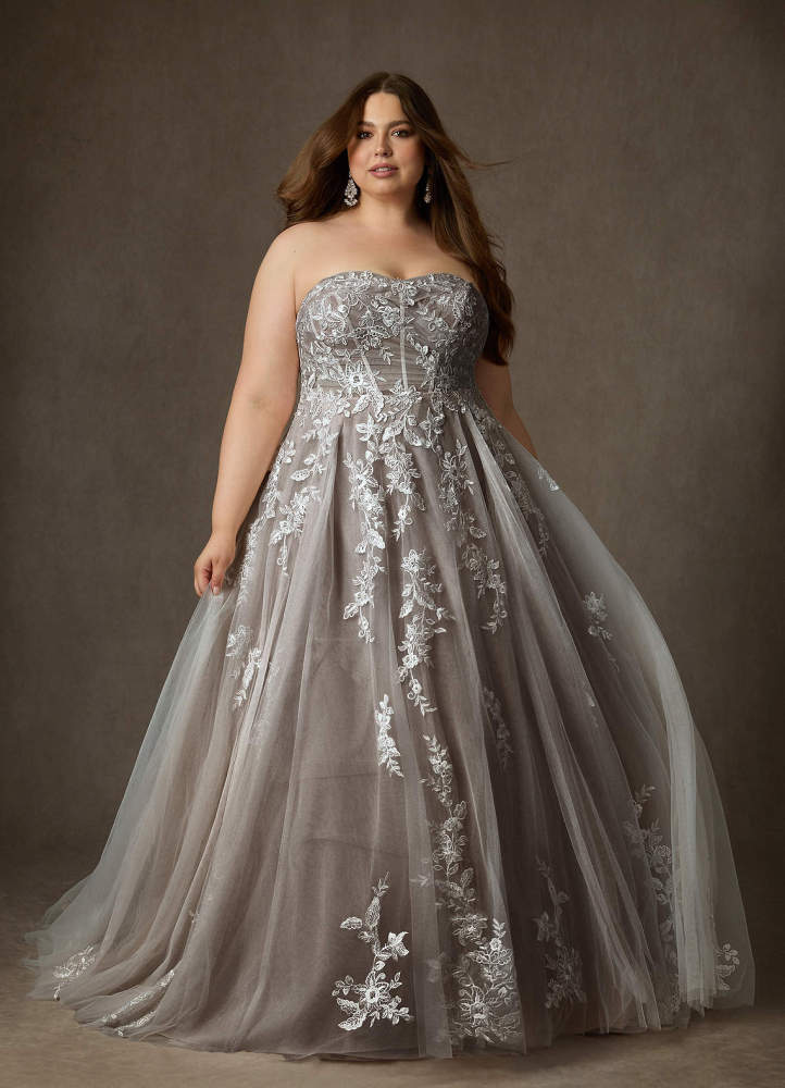elyessen  Diamond White Ball-Gown Strapless Lace Dress