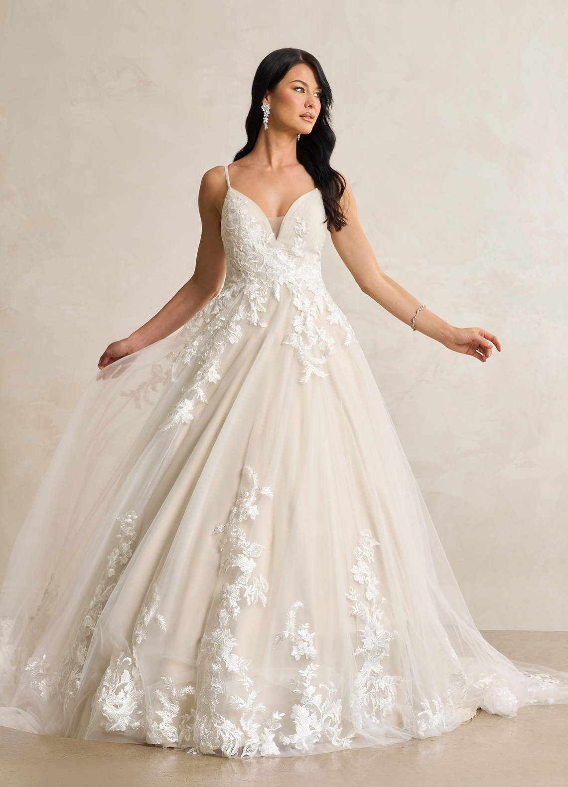 elyessen  Diamond White A-Line V-Neck Sequins Tulle Dress