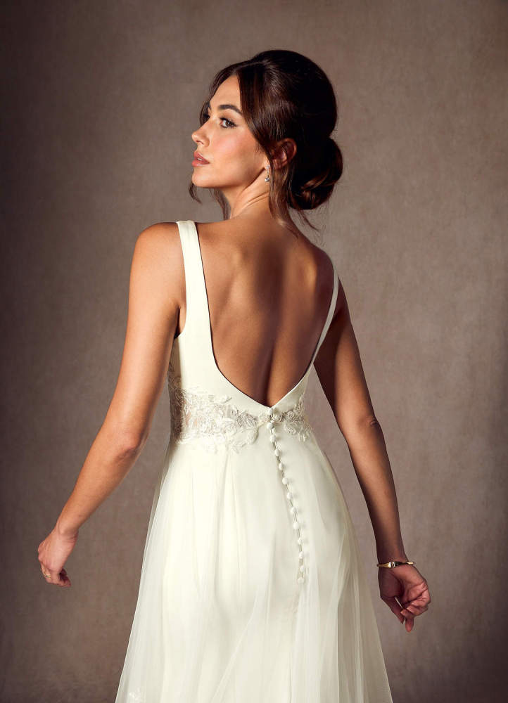 elyessen Diamond White A-Line Sequins Crepe Back Satin Dress