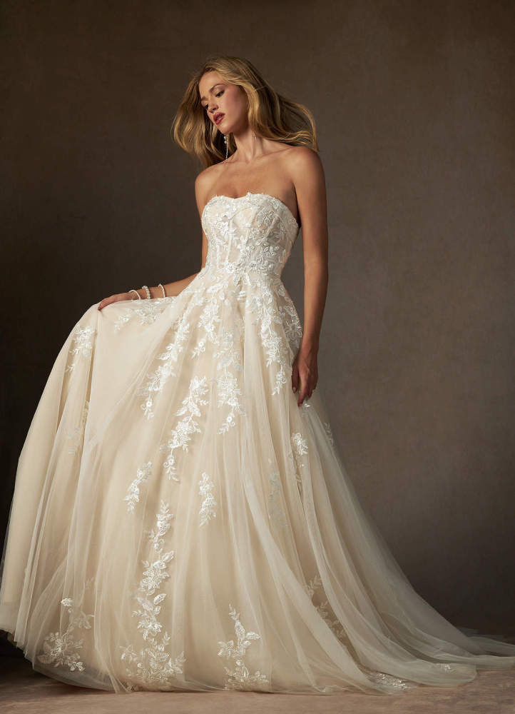 elyessen  Diamond White Ball-Gown Strapless Lace Dress