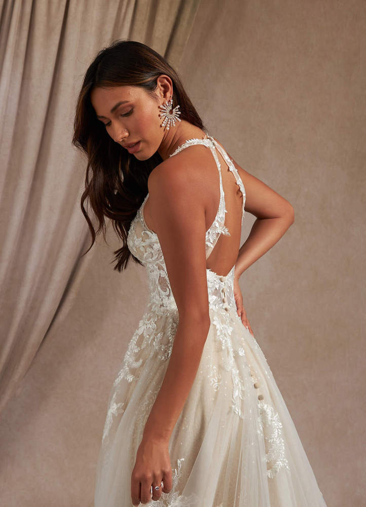 elyessen  Diamond White A-Line Halter Sequins Tulle Dress