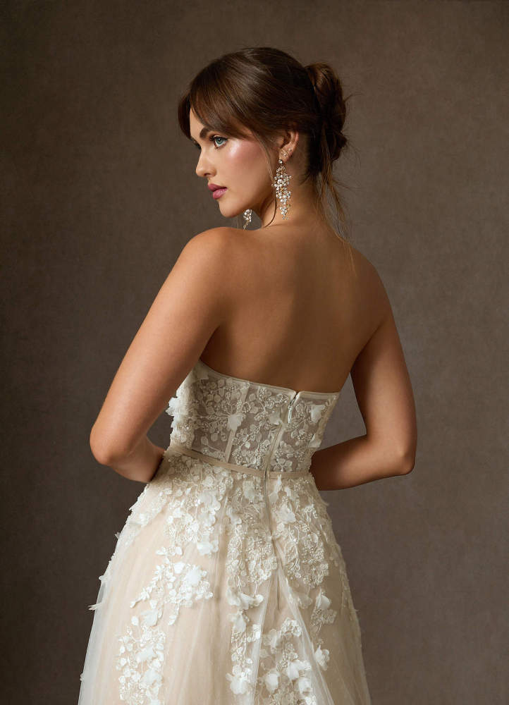 elyessen Diamond White Ball-Gown Off the Shoulder Lace Dress