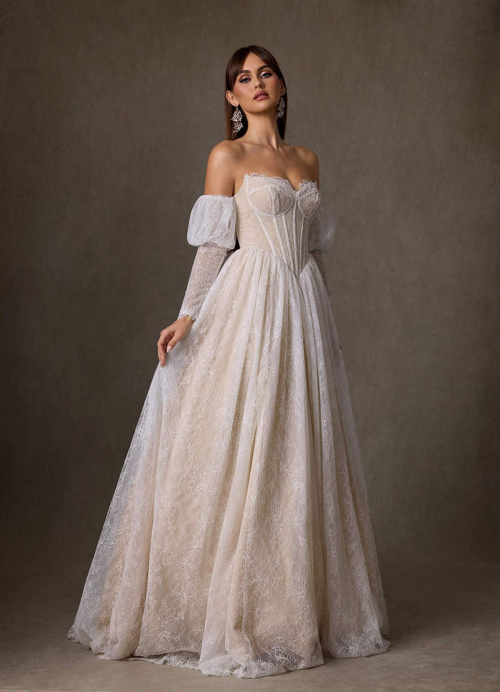 elyessen Sienna Diamond White A-Line Sweetheart Neckline Lace Dress