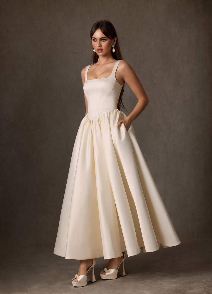 elyessen  Diamond White A-Line with Pockets Satin Dress