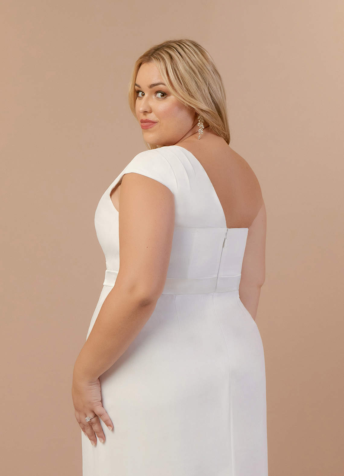 elyessen Stretch Diamond White Sheath One Shoulder Stretch Satin Dress