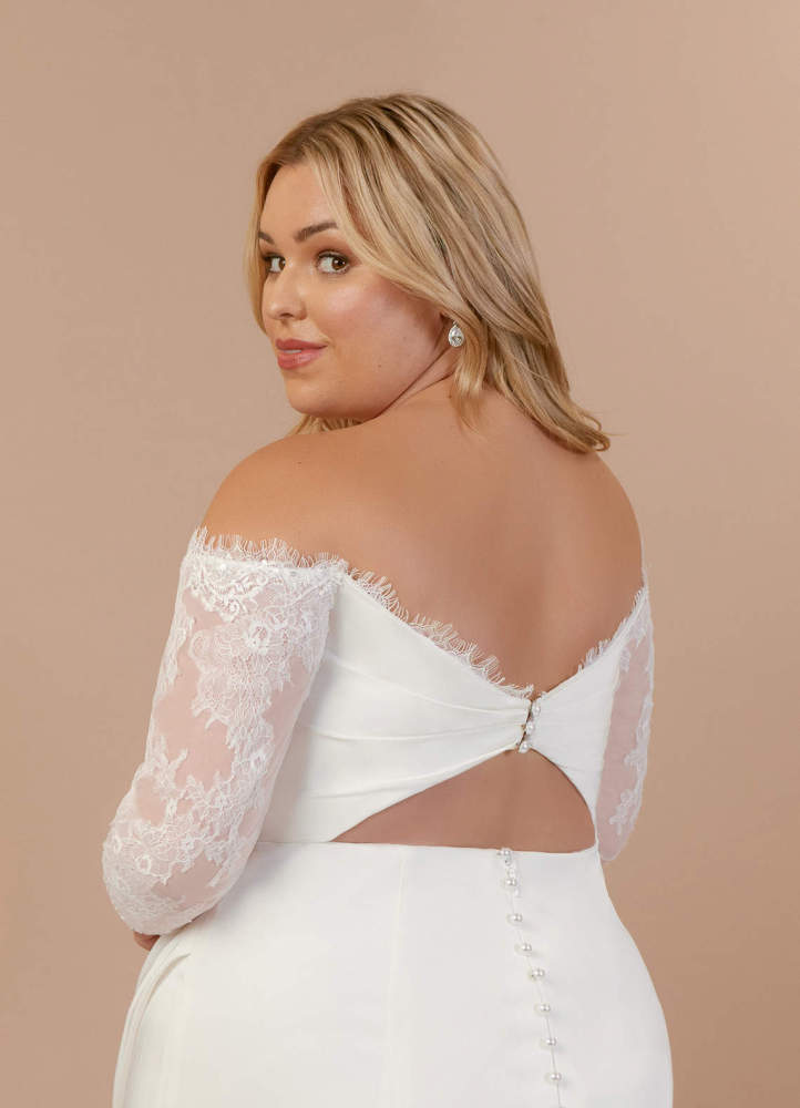 elyessen Onyx Diamond White Mermaid Sequins Crepe Back Satin Dress