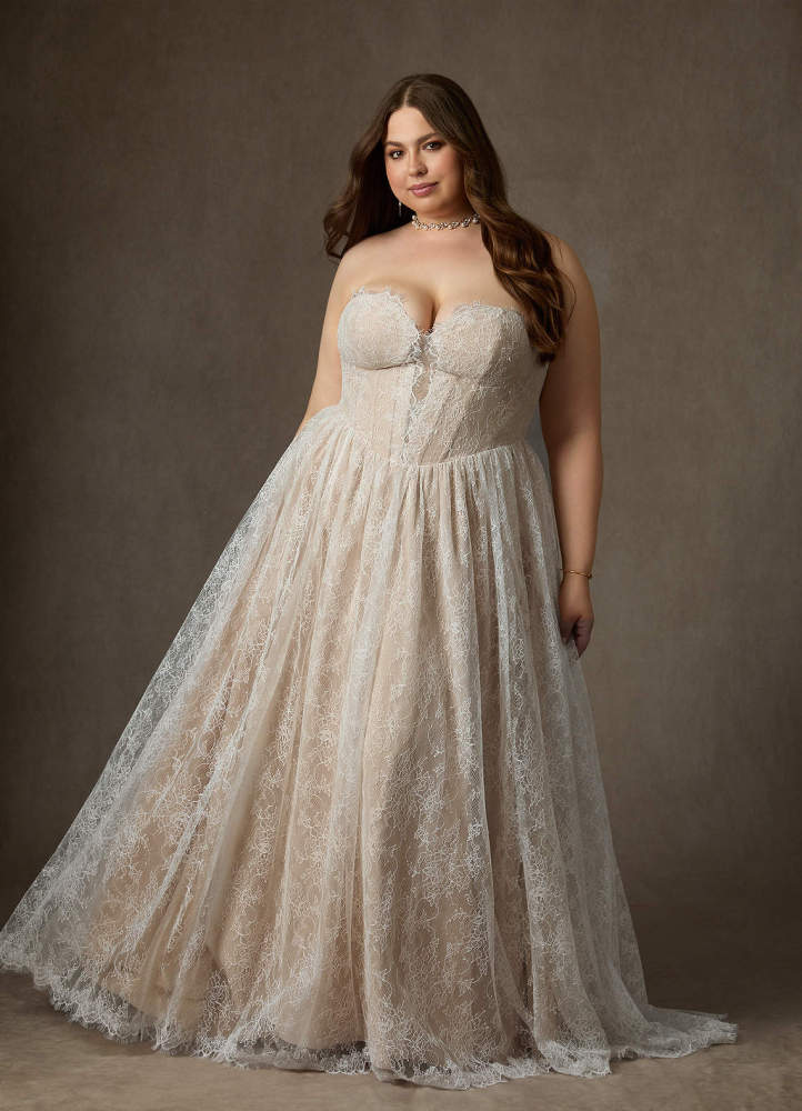 elyessen  Diamond White A-Line Strapless Lace Dress