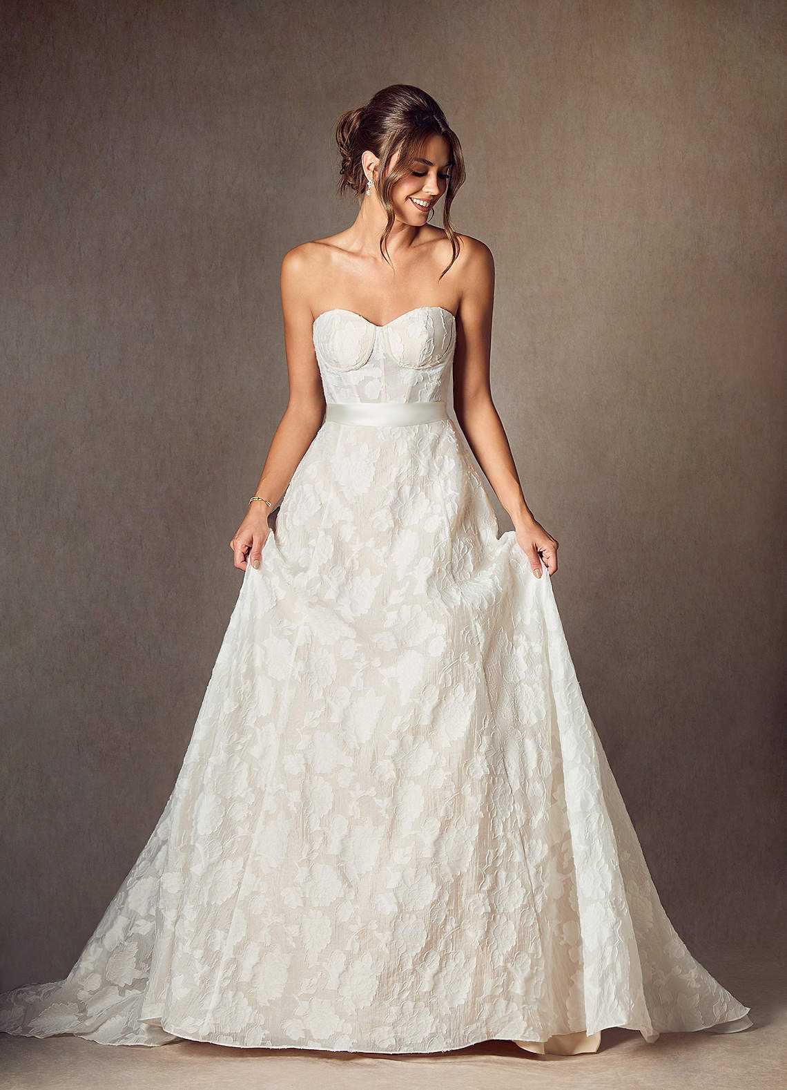 elyessen  Diamond White Ball-Gown Strapless Floral Burnout Jacquard Dress
