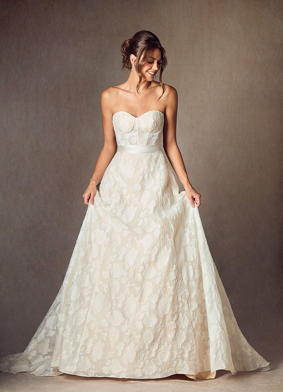 elyessen  Diamond White Ball-Gown Strapless Floral Burnout Jacquard Dress