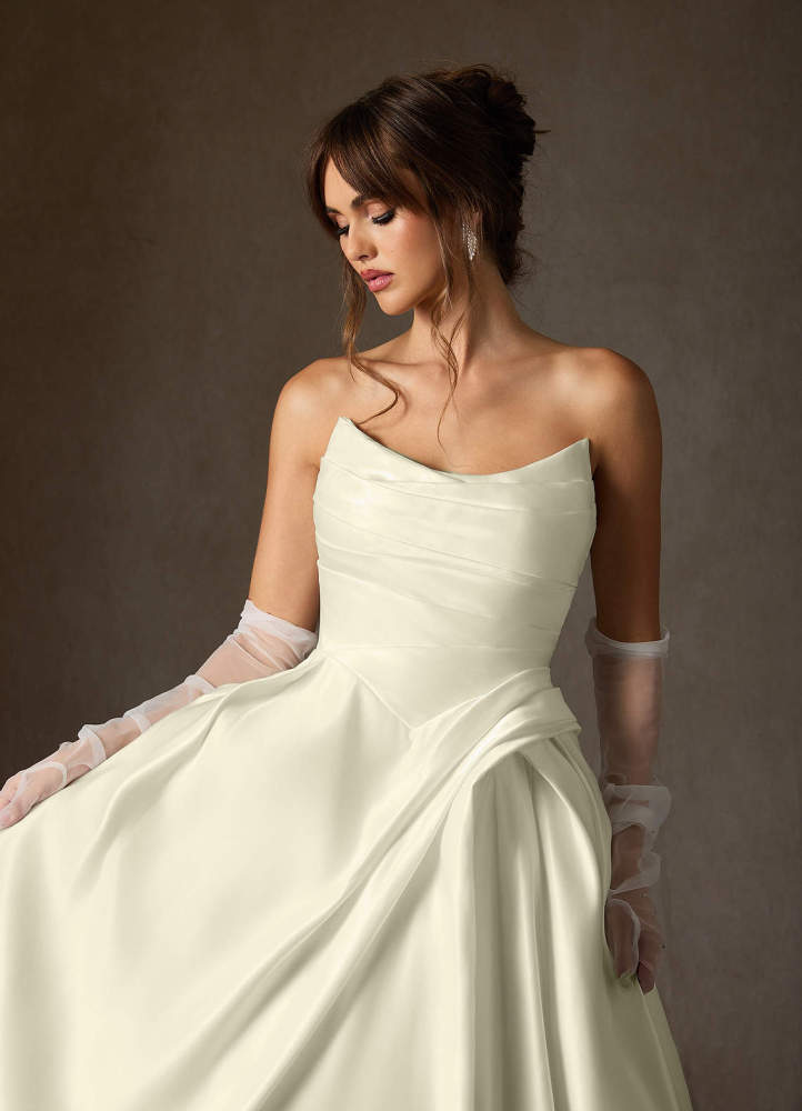 elyessen  Diamond White Ball-Gown Strapless Satin Dress