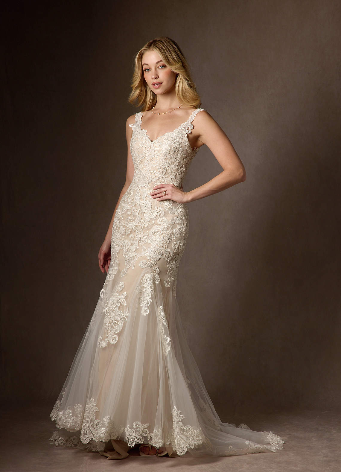elyessen Diamond White Mermaid Sequins Tulle Dress