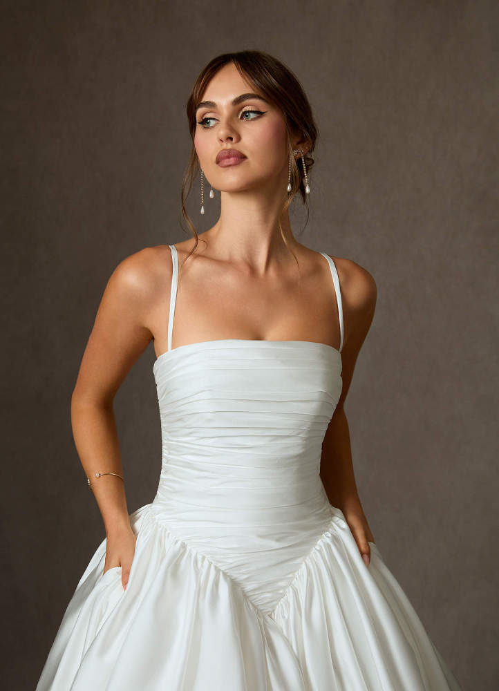 elyessen Shae Stretch Diamond White Ball-Gown Strapless Stretch Satin Dress