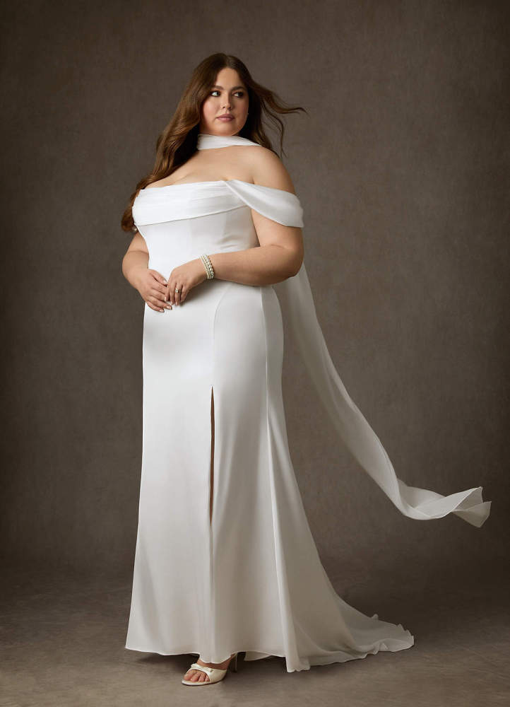 elyessen  Stretch Diamond White Sheath Side Slit Stretch Satin Dress
