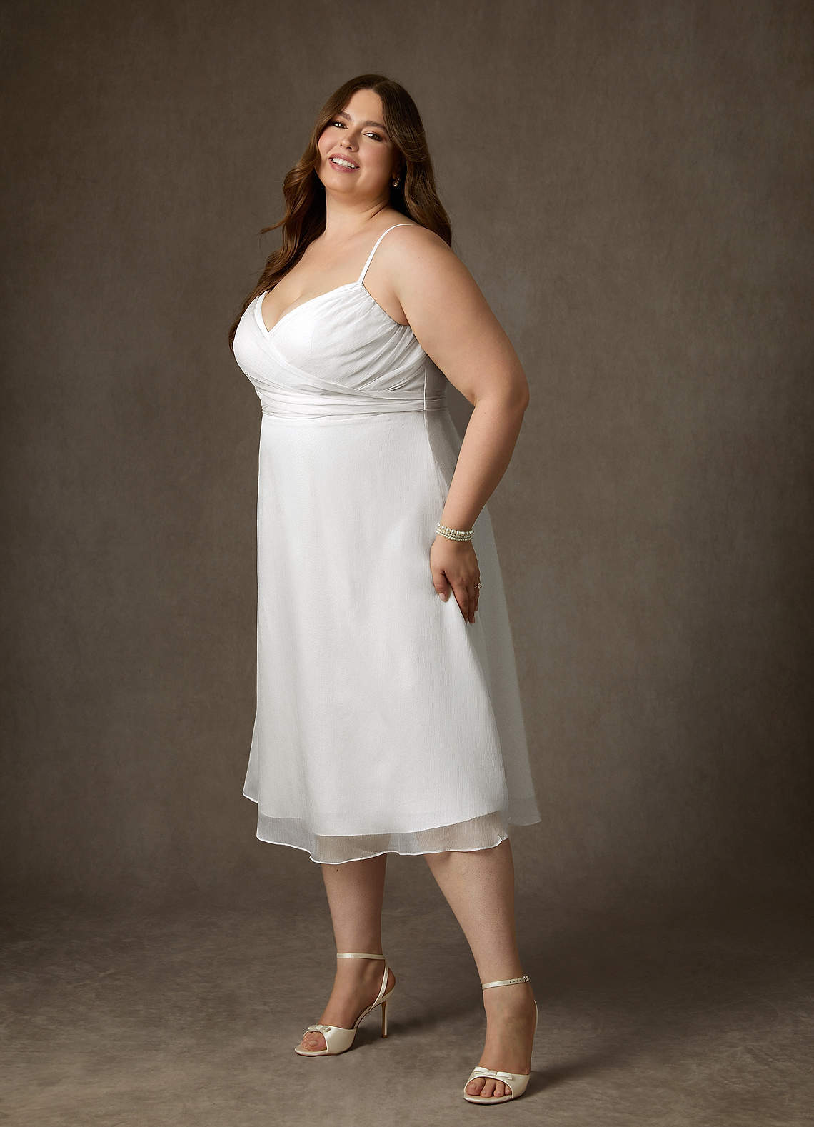 elyessen Kali Diamond White A-Line V-Neck Pleated Crinkle Chiffon Dress