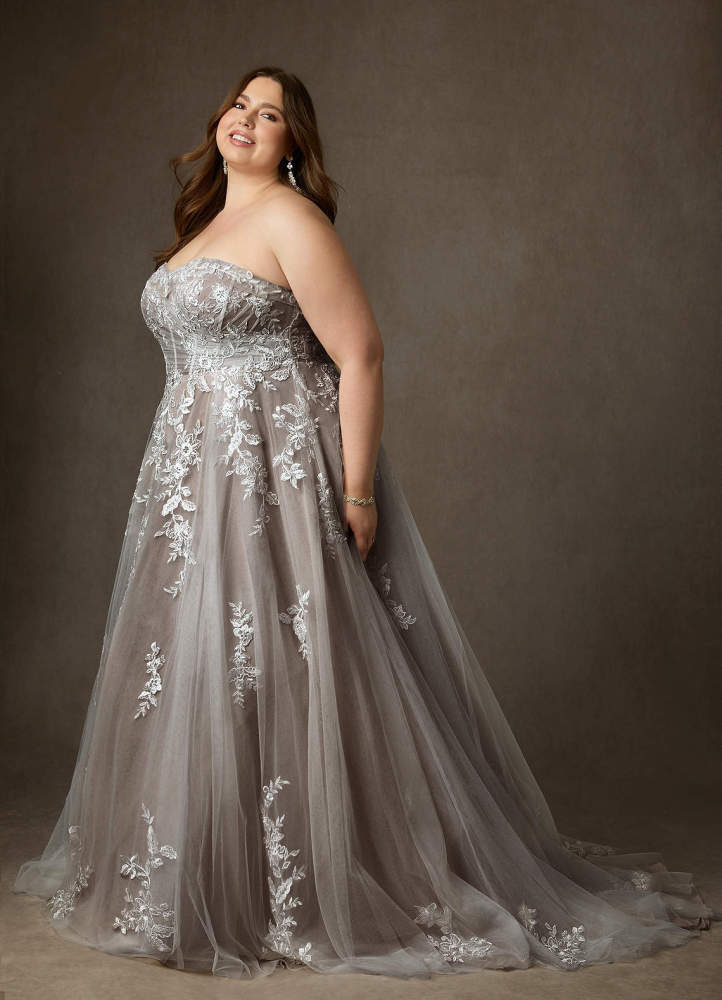 elyessen  Diamond White Ball-Gown Strapless Lace Dress