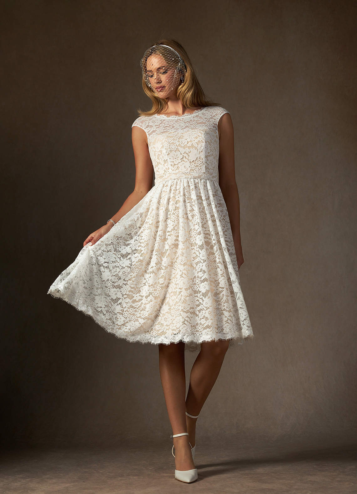 elyessen Ginnie Diamond White A-Line Lace Dress