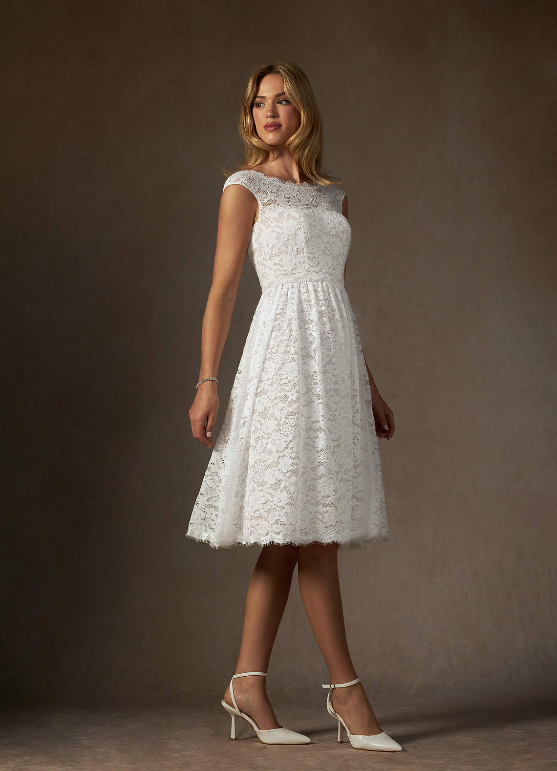 elyessen Ginnie Diamond White A-Line Lace Dress