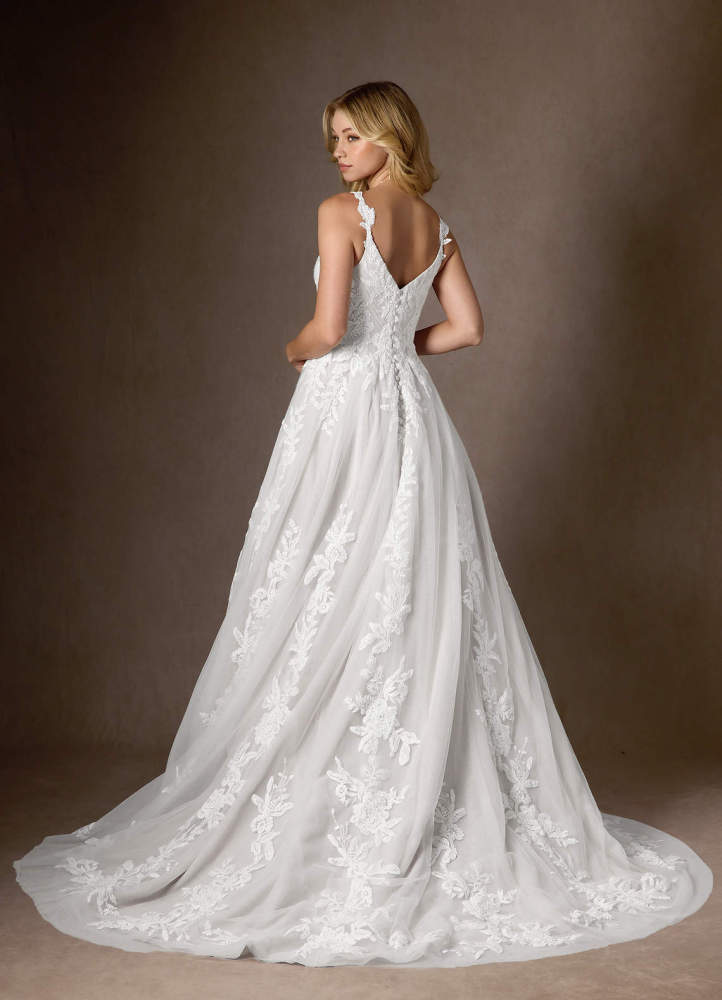 elyessen Delaina Diamond White A-Line V-Neck Sequins Tulle Dress