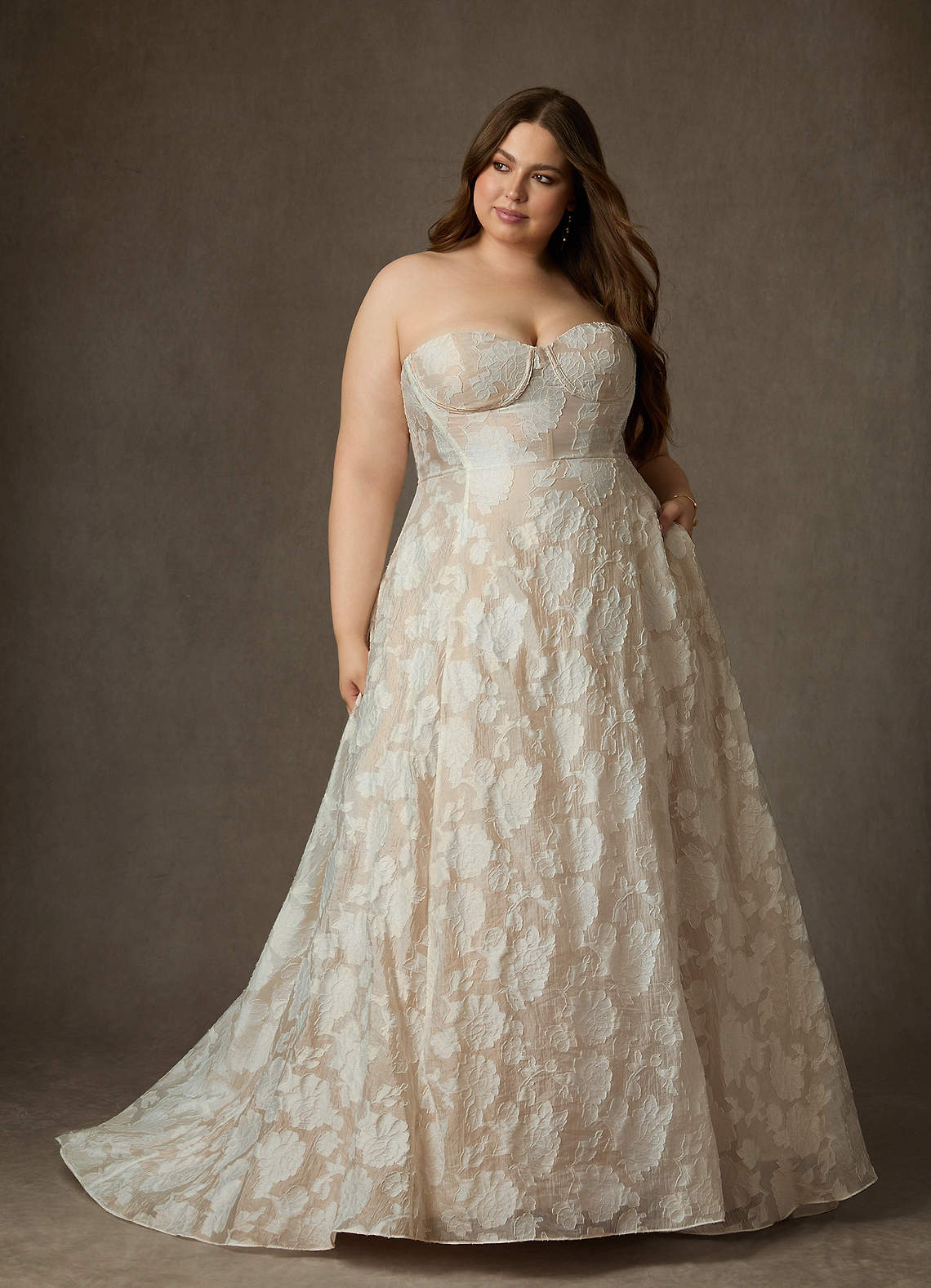 elyessen  Diamond White Ball-Gown Strapless Floral Burnout Jacquard Dress