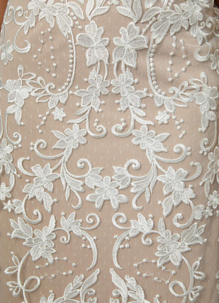 elyessen Diamond White Sheath V-Neck Sequins Lace Dress