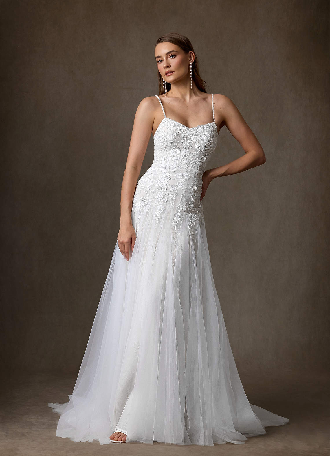 elyessen Lumina Diamond White A-Line Sweetheart Neckline Lace Dress