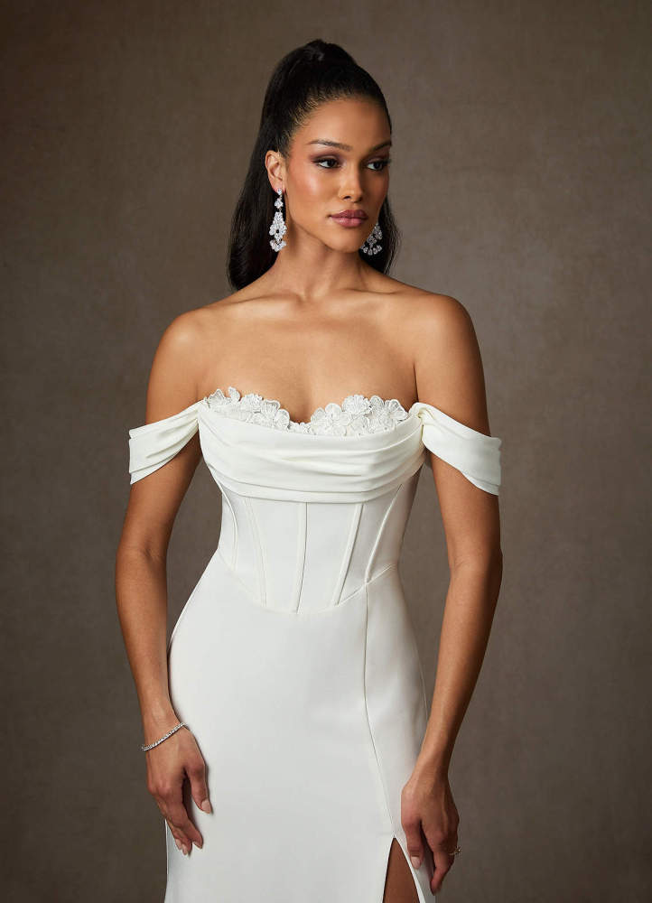 elyessen Viri Diamond White Mermaid Sweetheart Neckline Crepe Back Satin Dress
